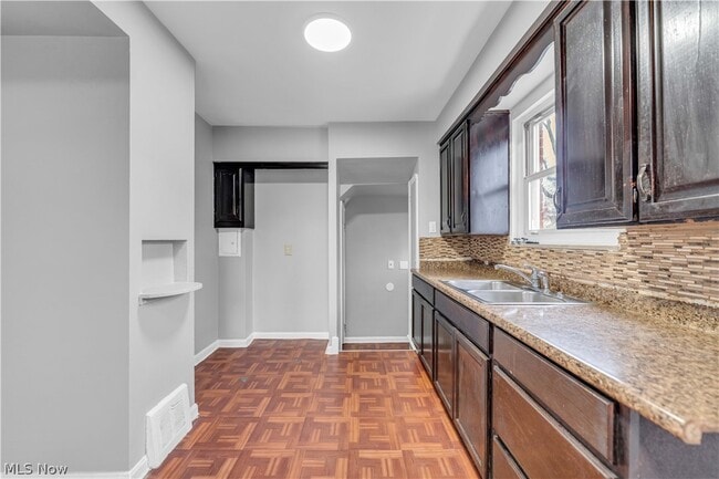 Building Photo - 15205 Judson Dr