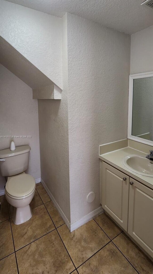 Building Photo - 13551 SW 260th Ln