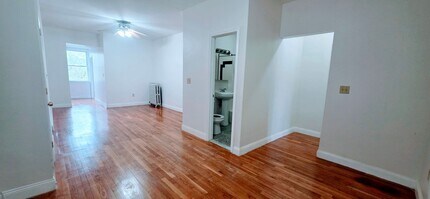 Building Photo - 41 Egremont Rd