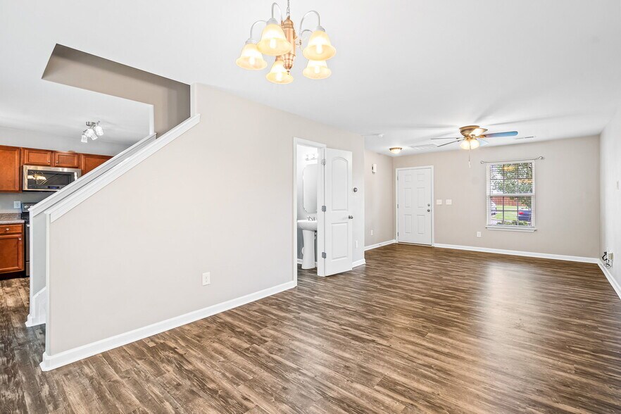 Living Room towards front - 774 Cairn Cir