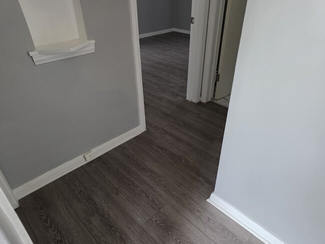 Building Photo - 26051 Alger St