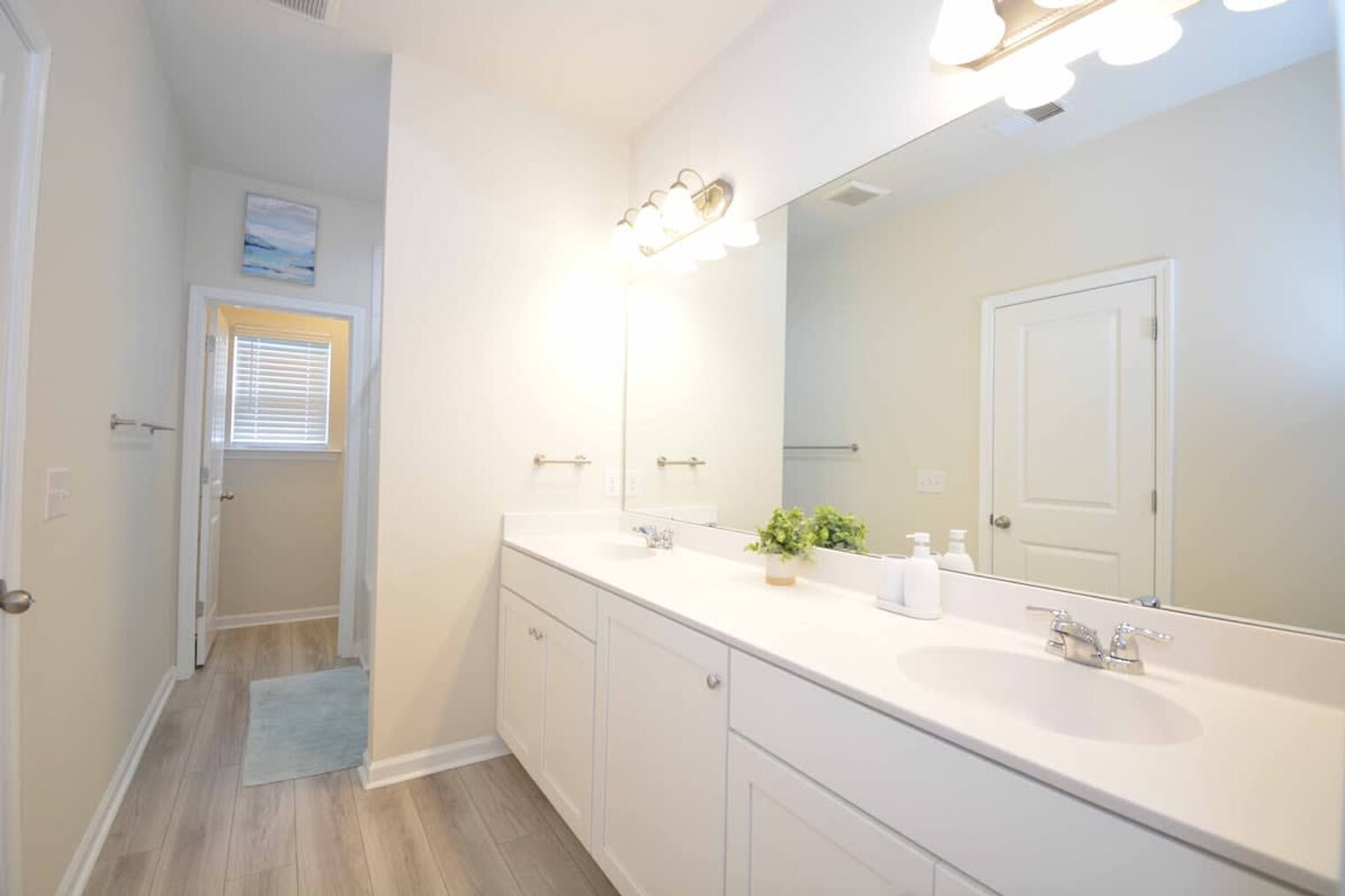 Building Photo - 596 McLernon Trce