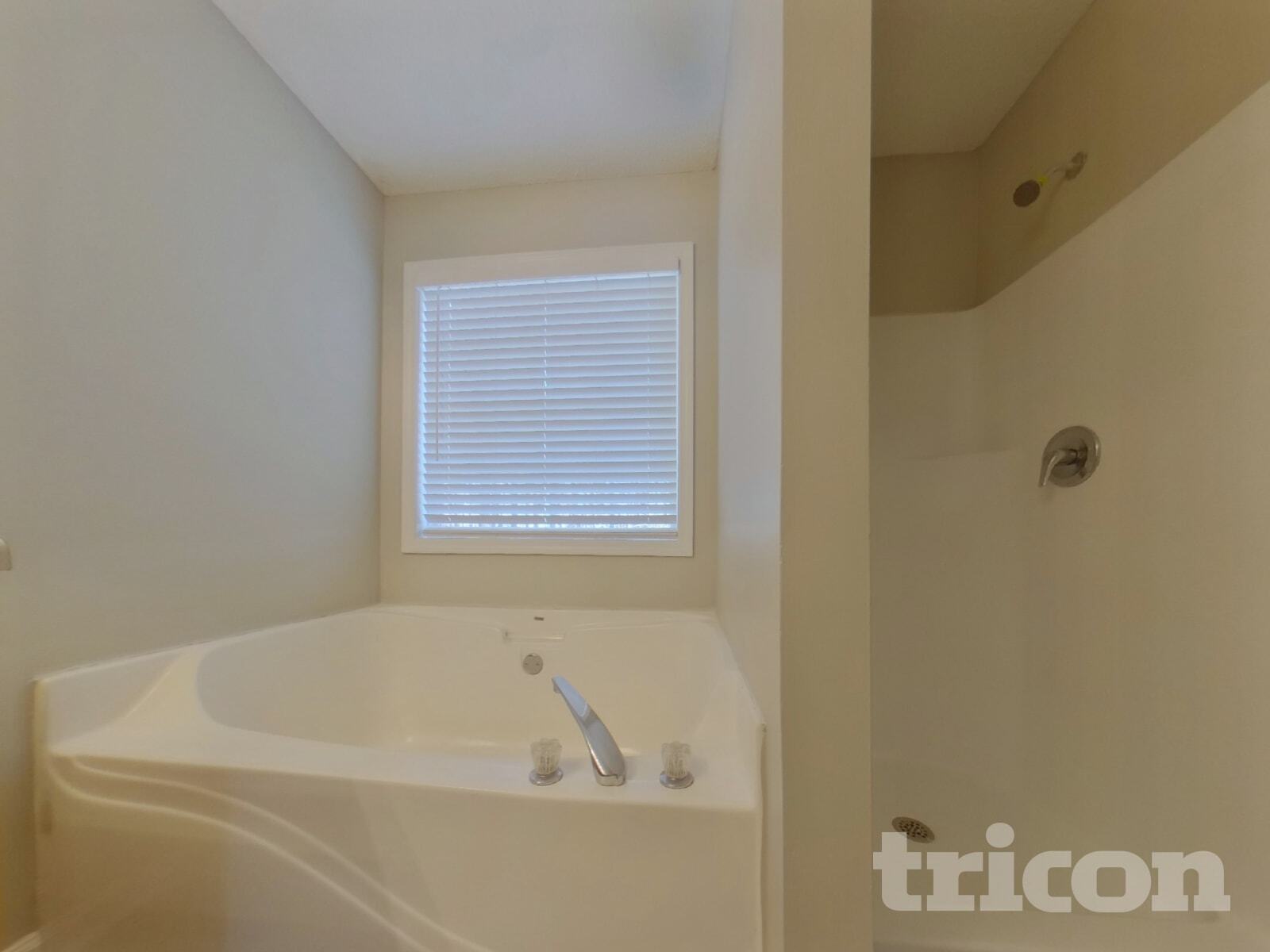 Building Photo - 129 Avery Way