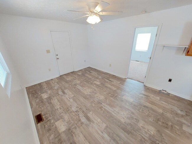 Building Photo - 810 Griffin St