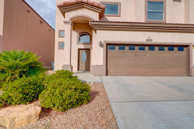 Building Photo - Eastside 3 Bedroom 2.5 Bath