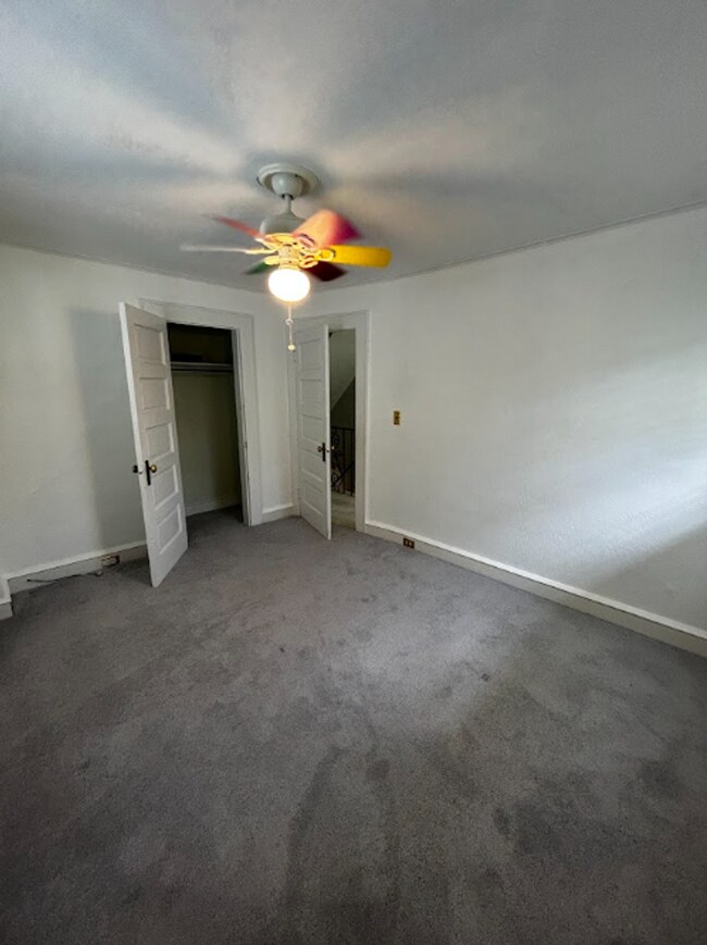 Building Photo - 805-807-807 N Irving Ave