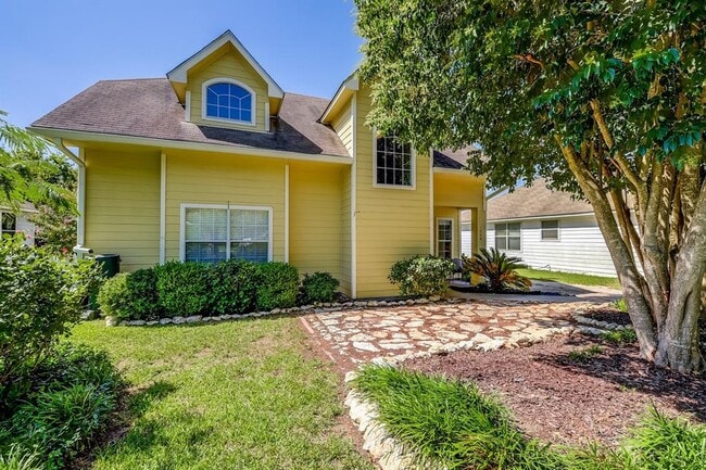 Primary Photo - 1504 E 19th St