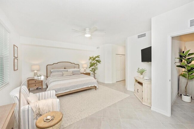 Building Photo - 12620 Radiance Ct