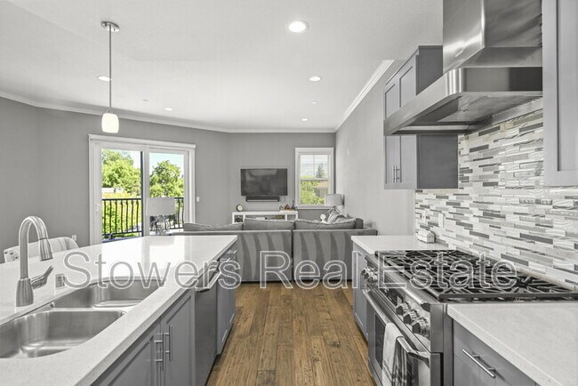 Building Photo - 111 W Prospect Ave