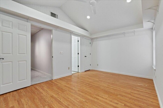 Building Photo - 1411 Gracy Farms Ln