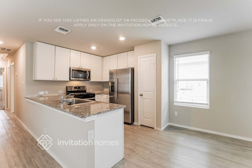 Building Photo - 5442 Verdugos Pl