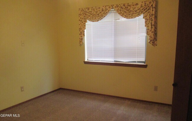Building Photo - 4425 Gen Maloney Cir