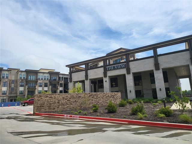 Building Photo - 2700 Old Denton Rd