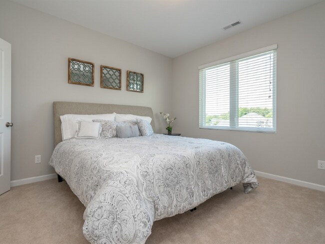 Building Photo - 2620 Wolf Cub Ct