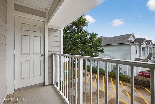 Building Photo - 7055 Deer Lodge Cir