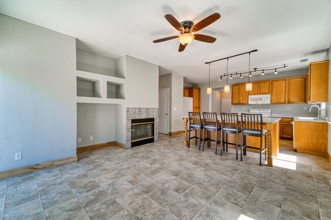 Building Photo - North Yuba City 3 bd 2 bath Home with solar