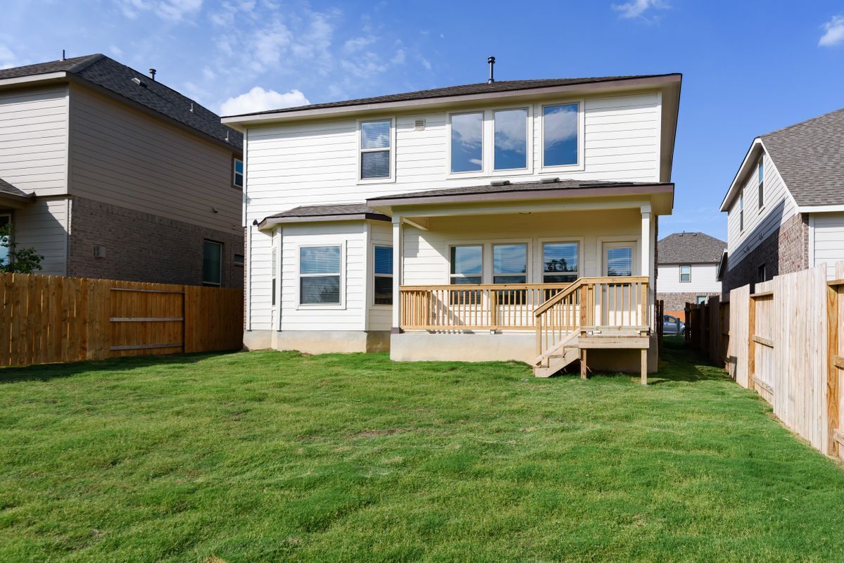 Building Photo - 1609 Ranch House