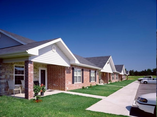 Building Photo - Lebanon Senior Apartments I