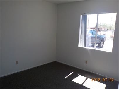 Building Photo - 660 S Tucson Blvd