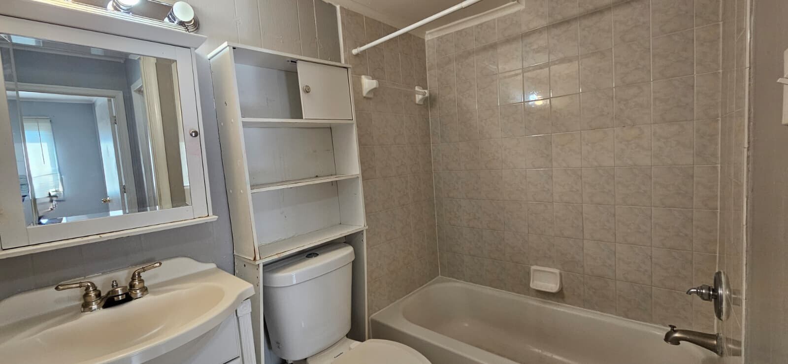Building Photo - 8417 Credos Ct