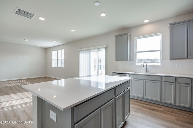 Building Photo - 16909 Aiken Rdg Cir