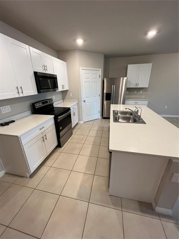 Building Photo - 2215 Yankee Terrace