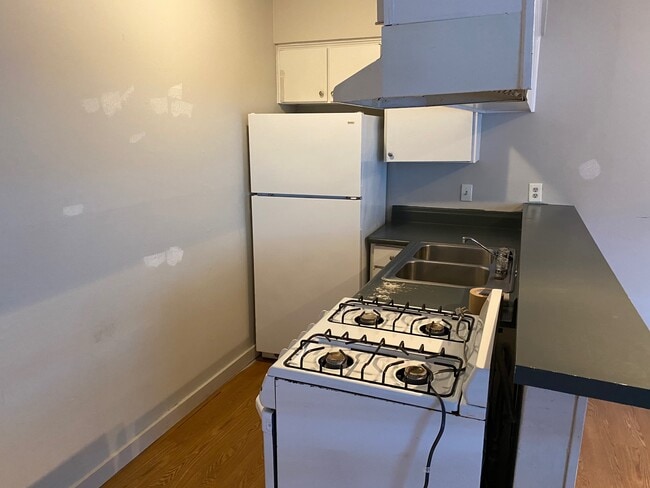 Building Photo - 3816 Speedway