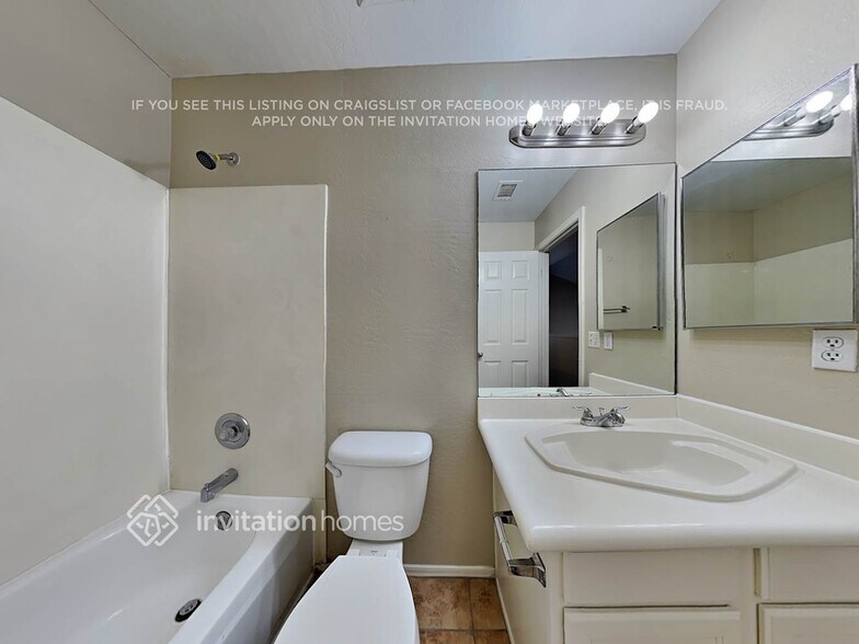 Building Photo - 3440 E Southern Ave