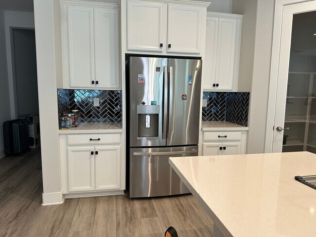 Building Photo - Epic REA - Brighton Landing Village 3 BR/2 BA Home Built in 2022 on 1 Level - Vacaville