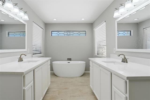 Building Photo - 2212 Valcourt Dr