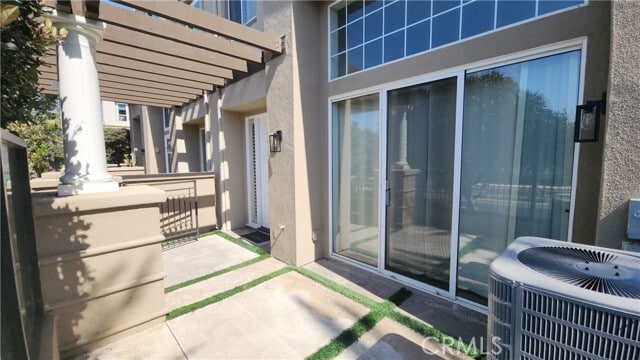 Building Photo - 6237 Surfcove Cir