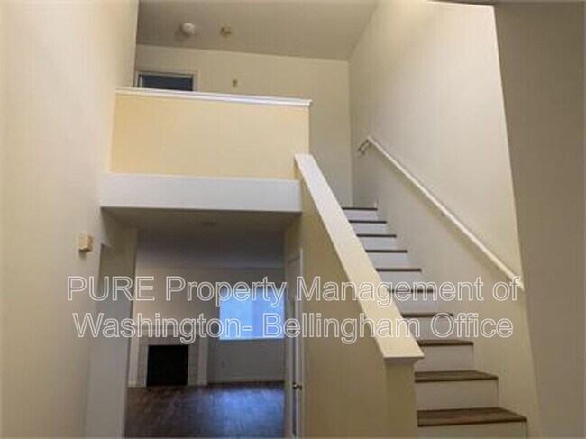 Building Photo - 1430 W Casino Rd