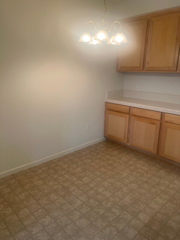 Building Photo - 12400 Fair Oaks Blvd