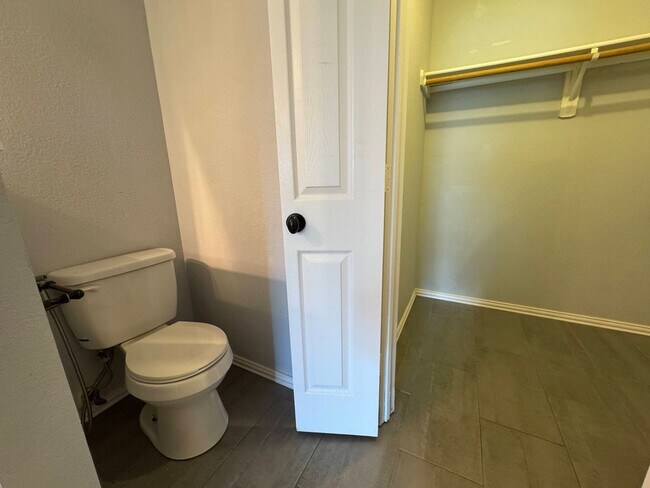 Building Photo - 3306 Levy Ln