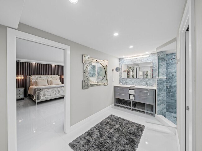 Building Photo - 1151 N Fort Lauderdale Beach Blvd