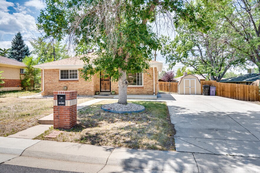 Primary Photo - 1625 S Beach Ct