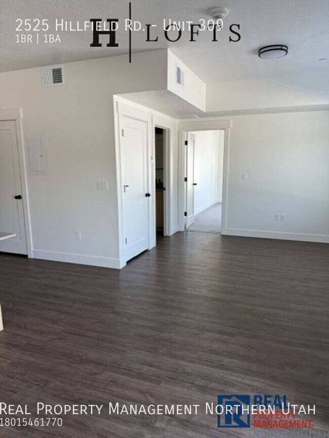 Building Photo - 2525 Hillfield Rd.-Unit 309