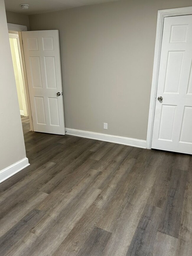 Building Photo - 1629 Emerald St