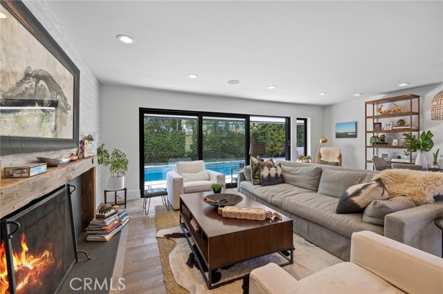 Building Photo - 1207 Mariners Dr