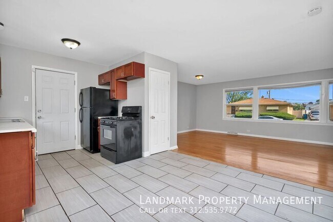 Building Photo - 16246 Dobson Ave