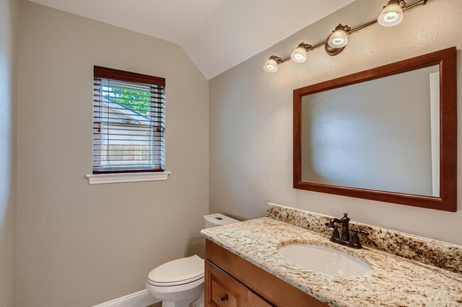 Building Photo - Sensational Prestonwood home with outdoor ...
