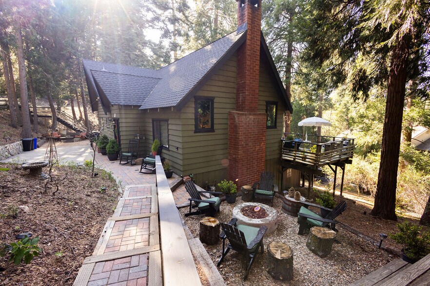 Outdoor Fireplace Area - 28606 Saginaw Ct