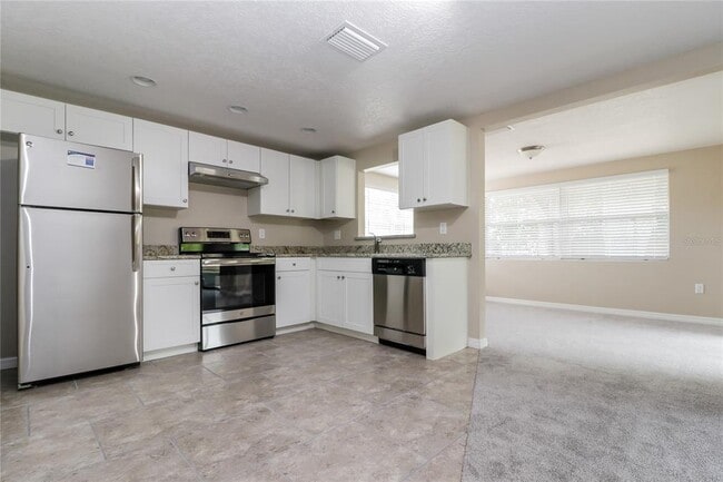 Building Photo - 6633 Tripoli Way