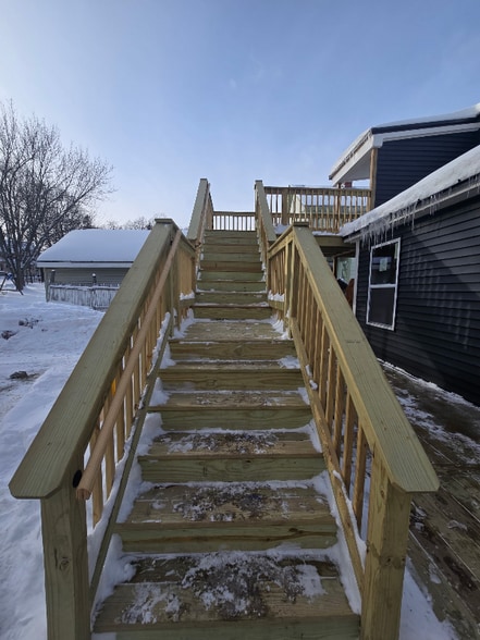 Building Photo - 68 High St