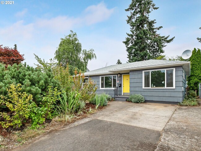 Building Photo - Cozy 3 bed 1 bath Home in Brentwood-Darlin...