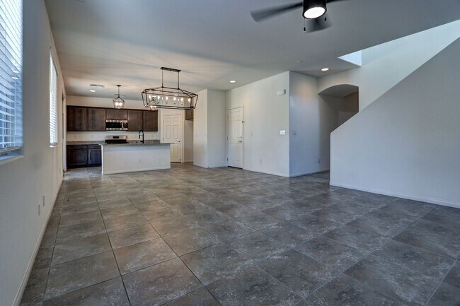 Building Photo - 5853 Lavender Breeze St