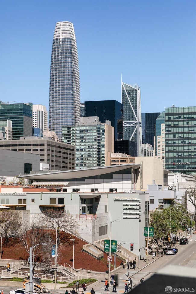 Building Photo - 821 Folsom St