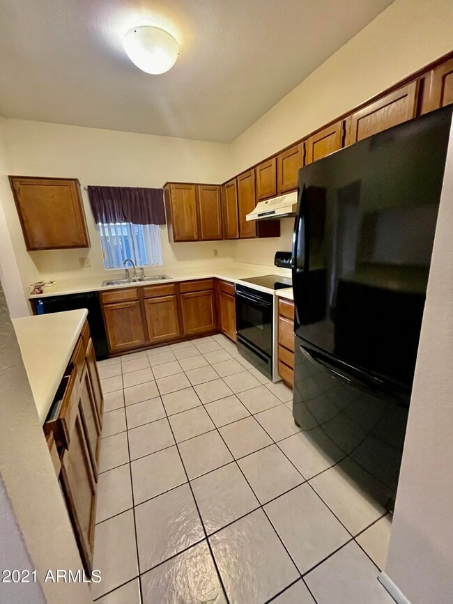 Building Photo - 3416 W Julie Dr