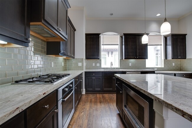 Building Photo - 4203 Feagan St