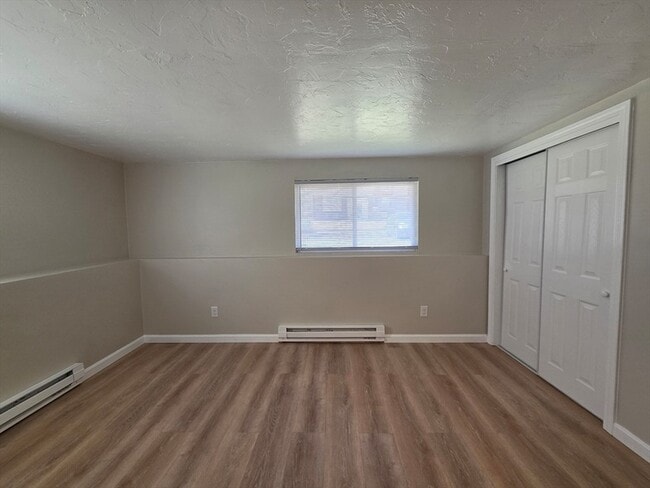 Building Photo - 2 Tideview Path